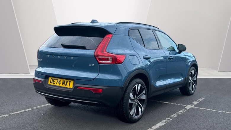 Volvo XC40 2.0 B3P Ultra Dark 5dr Auto Petrol Estate